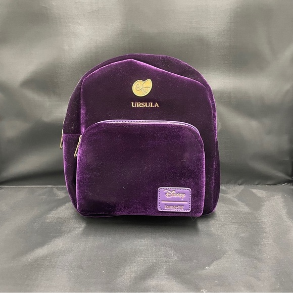 Loungefly Disney Ursula Purple Velvet Backpack display picture 2